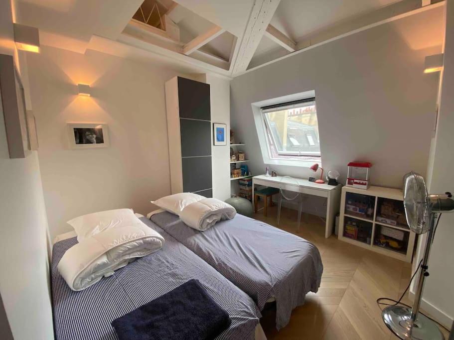 Appartement Trocadero, Tour Eiffel, Duplex 120 M2 Parijs
